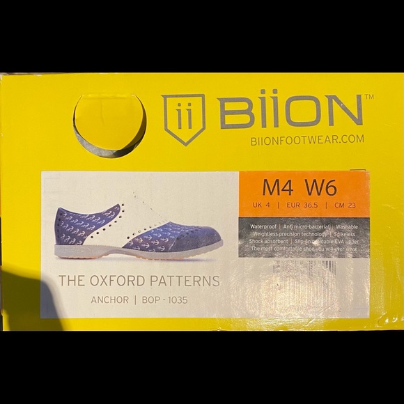 Stylish Ladies Golf Shoes - Picture 2 of 2